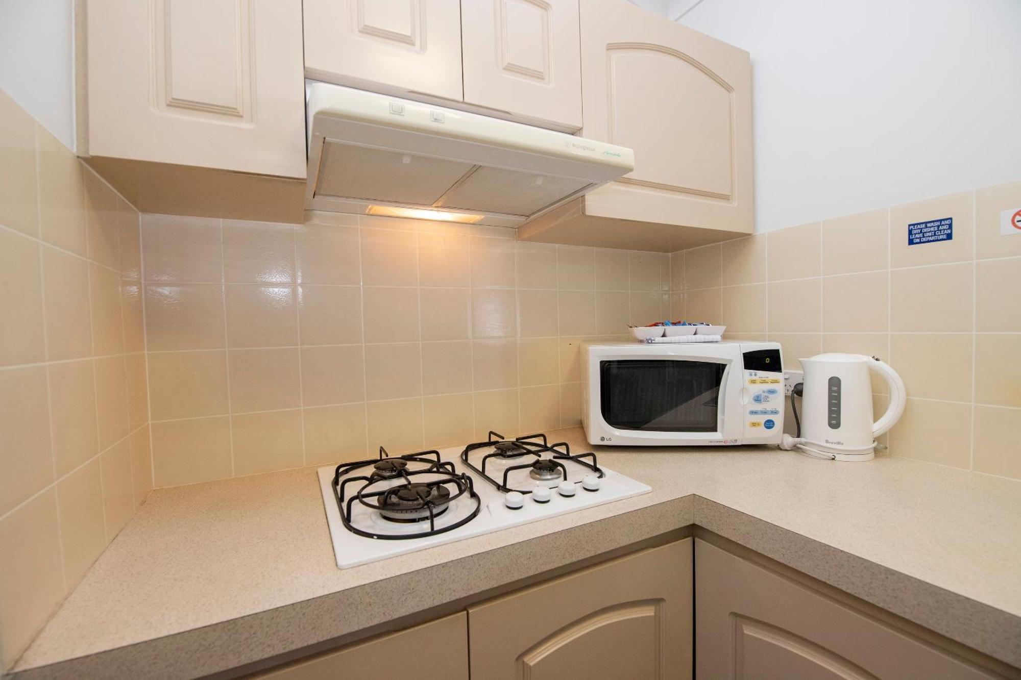 Karrinyup Waters Resort Perth Room photo