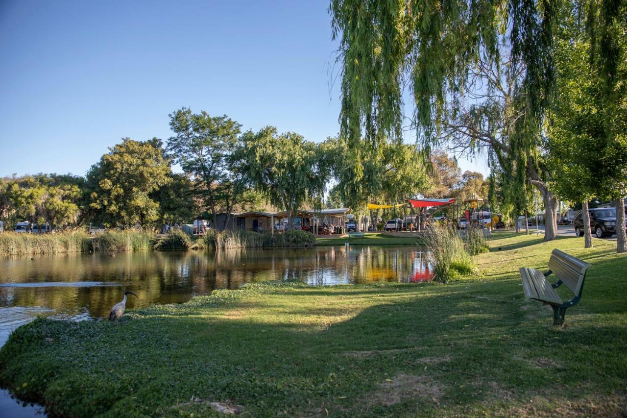 Karrinyup Waters Resort Perth Exterior photo